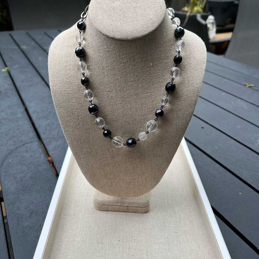 White House Black Market Faceted Black & Clear Beaded Choker Necklace